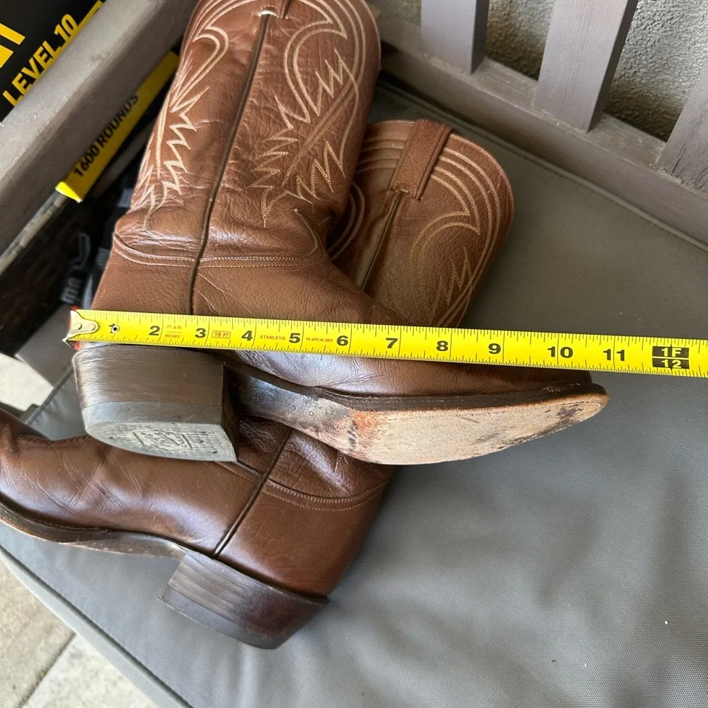 Tony Lama Brown Western Cowboy Boots - Picture 10 of 10